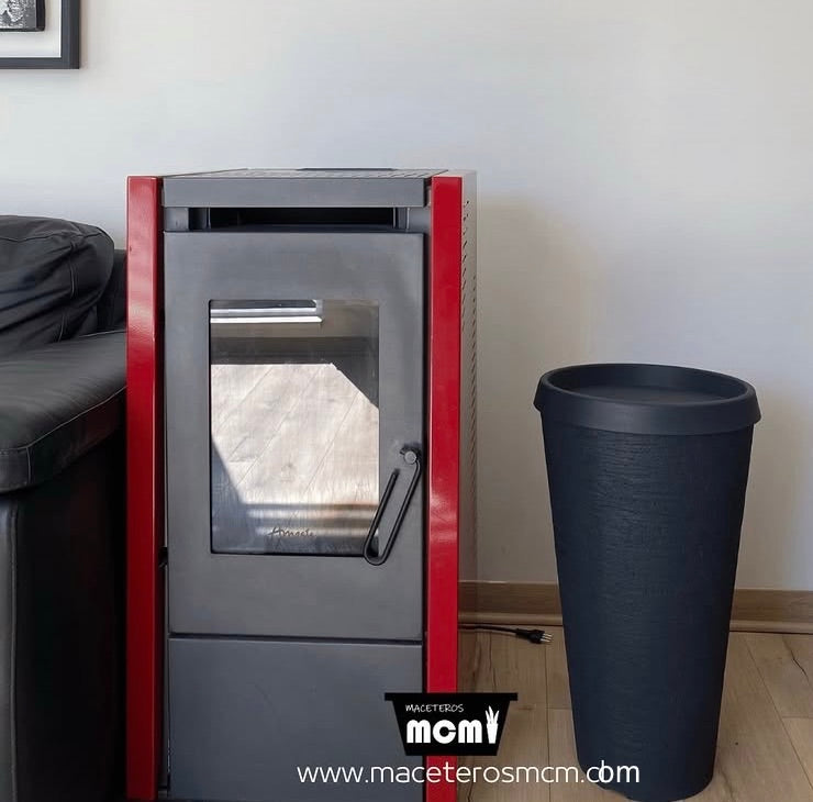 Macetero para pellet negro